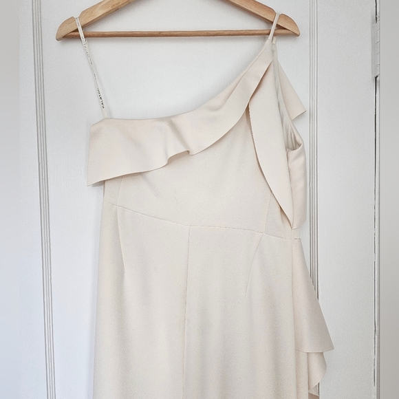 Halston Heritage White/Cream One Shoulder Dress - Picture 3 of 4